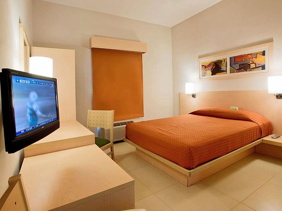 ซิตี้ เอ็กซ์เพรส ตัมปิโก Hotel แทมปิโก ภายนอก รูปภาพ